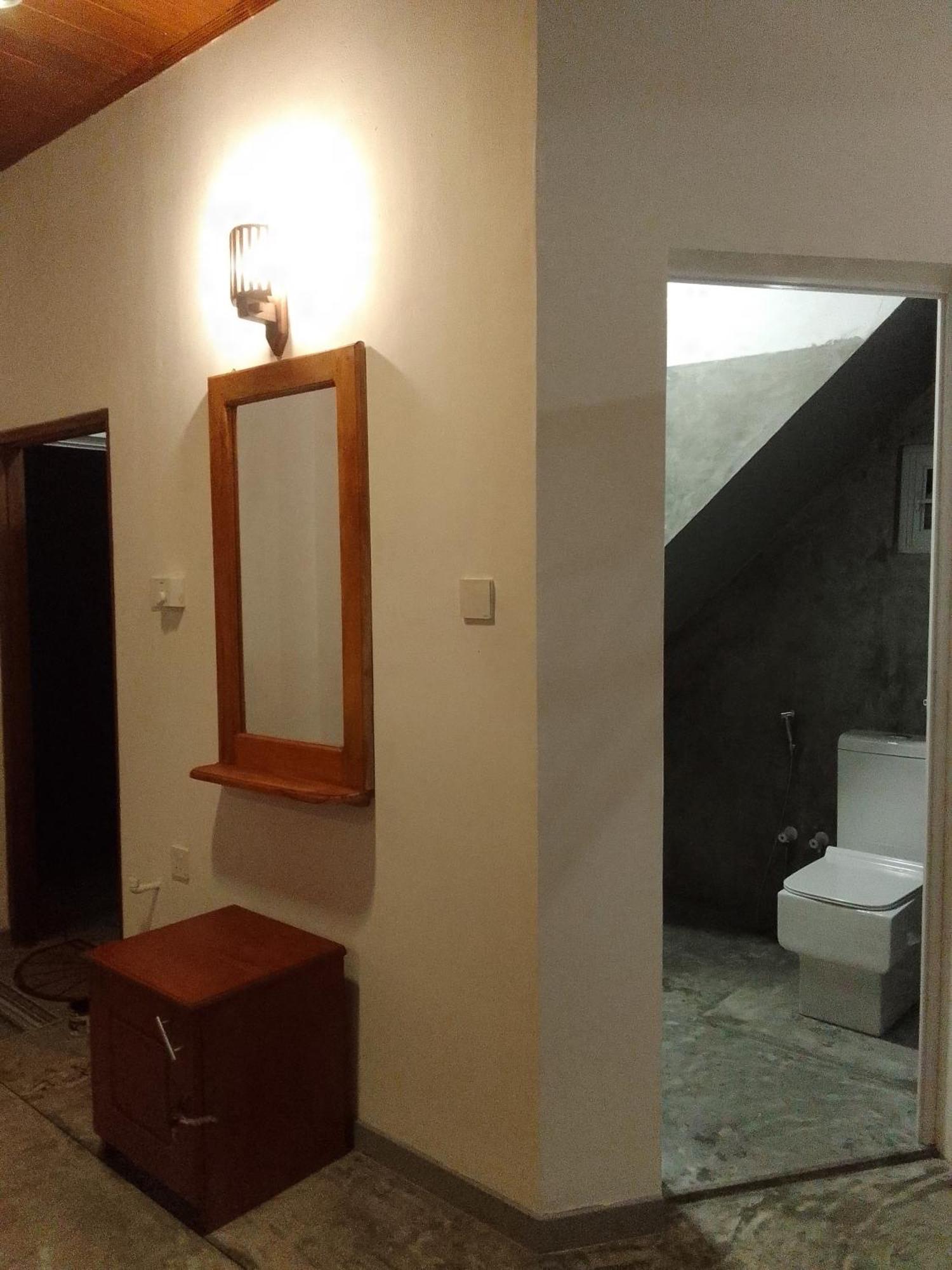 Peaceful Green Villa Unawatuna Room photo